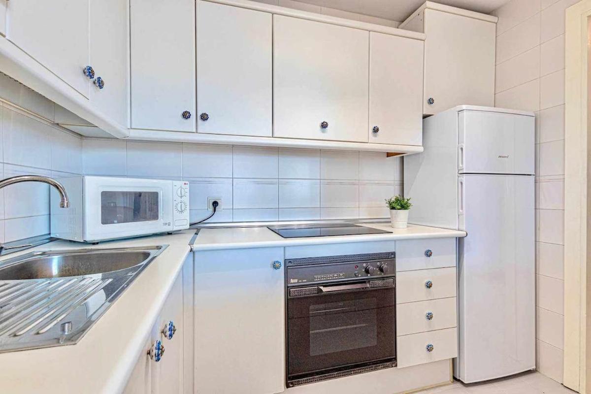 797 Holiday Rentals - Amplio Piso Para 4 En El Centro De Arroyo De La Miel Benalmadena Ngoại thất bức ảnh